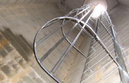 Obres de canalització d’aigües pluvials del Polígon Industrial Sant Ermengol II a Abrera Obres de canalització d'aigües pluvials del Polígon Industrial Sant Ermengol II a Abrera